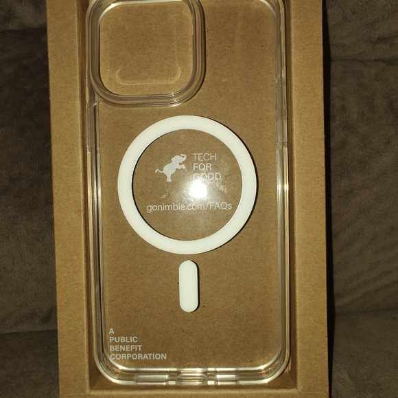 Nimble Disc Case For IPhone 14 Pro Max With MagSafe Compatibility - Picture 3 of 7